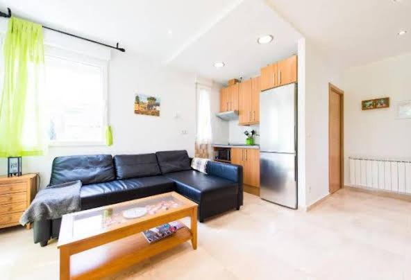 Departamento Valera Lejlighed Madrid Eksteriør billede